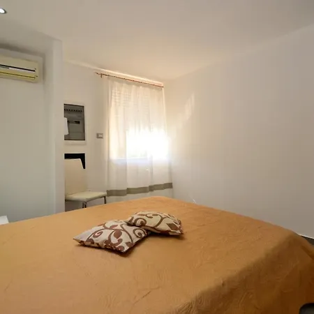 Bianca E Arancio * Alcamo