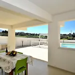 Bianca E Arancio וילה
