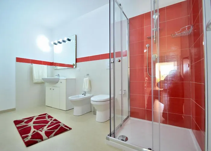 Bianca E Arancio فيلة