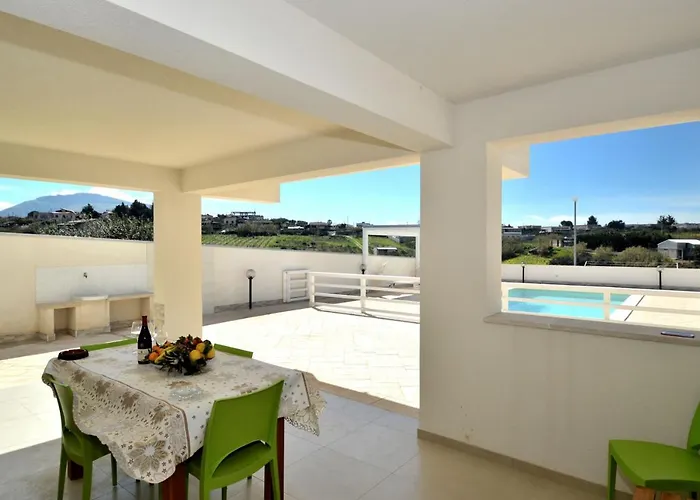 Bianca E Arancio فيلة